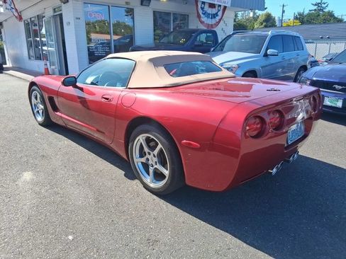 Used 2000 Chevrolet Corvette Coupe w/ Memory Pkg RWD image 4