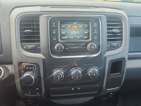 Used 2017 RAM 1500 Express AWD/4WD image 15