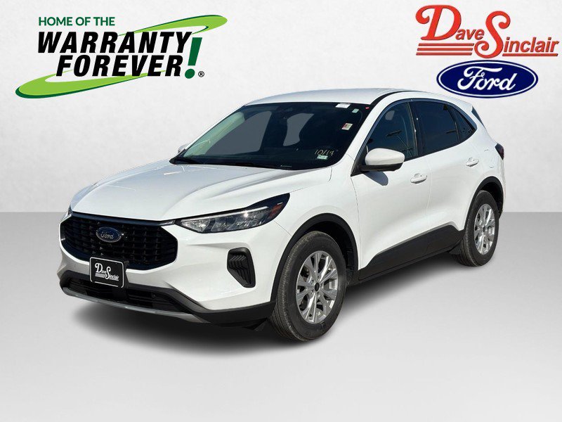 Used 2023 Ford Escape Active w/ Tech Pack #2 FWD image 1