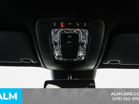 Used 2025 Mercedes-Benz GLA 250 4MATIC image 55
