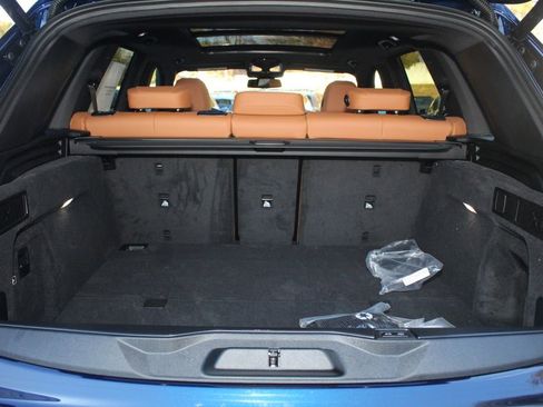 New 2026 BMW X5 xDrive50e w/ Premium Package image 7