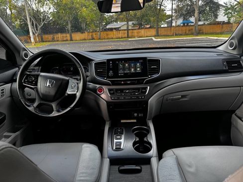 Used 2021 Honda Pilot Special Edition image 12
