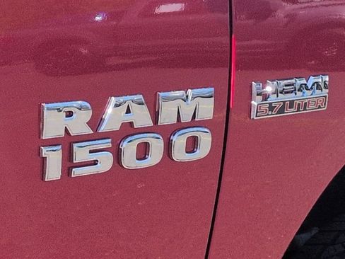 Used 2017 RAM 1500 Classic SLT AWD/4WD image 25