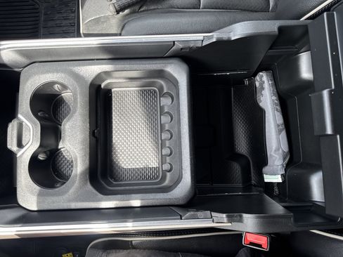 Used 2019 RAM 1500 Laramie AWD/4WD image 26