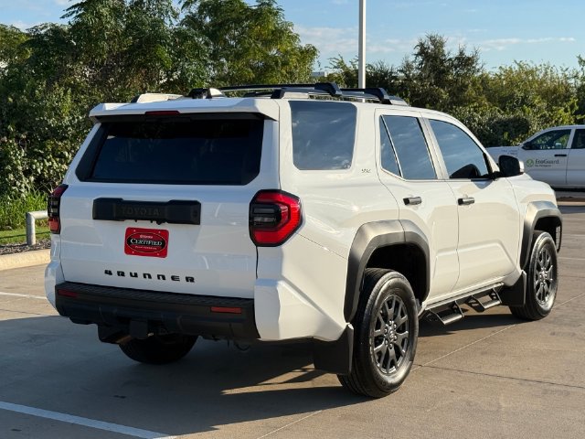 Used 2025 Toyota 4Runner SR5 AWD/4WD image 6