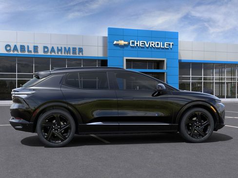 New 2025 Chevrolet Equinox EV RS w/ Convenience Package II AWD/4WD image 19