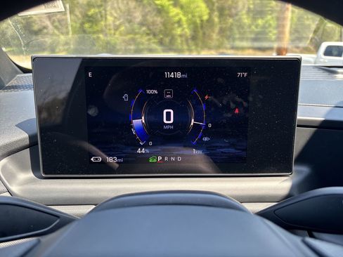 Used 2024 Chevrolet Silverado EV W/T image 18