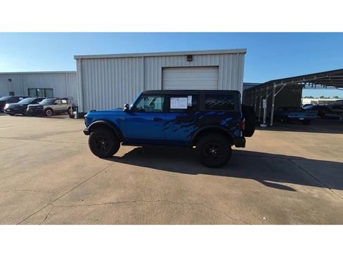 Used 2024 Ford Bronco Wildtrak image 7