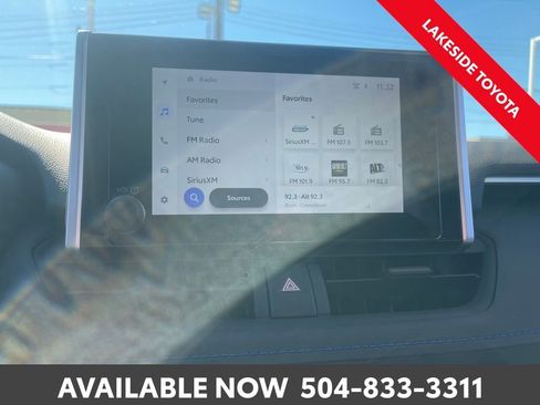 Used 2024 Toyota RAV4 SE image 31