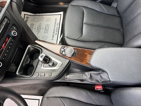 Used 2015 BMW 320i xDrive Sedan AWD/4WD image 28