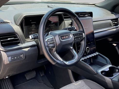 Certified 2026 GMC Terrain Elevation FWD image 17