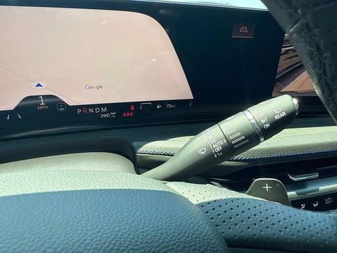 Used 2024 Cadillac XT4 Sport w/ Trailering Package image 38