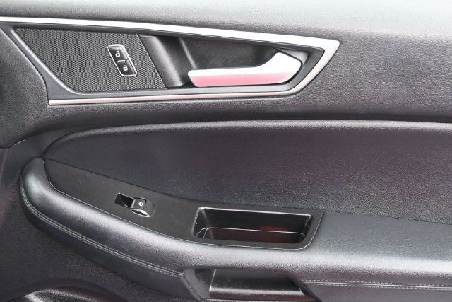Used 2020 Ford Edge SEL FWD image 31