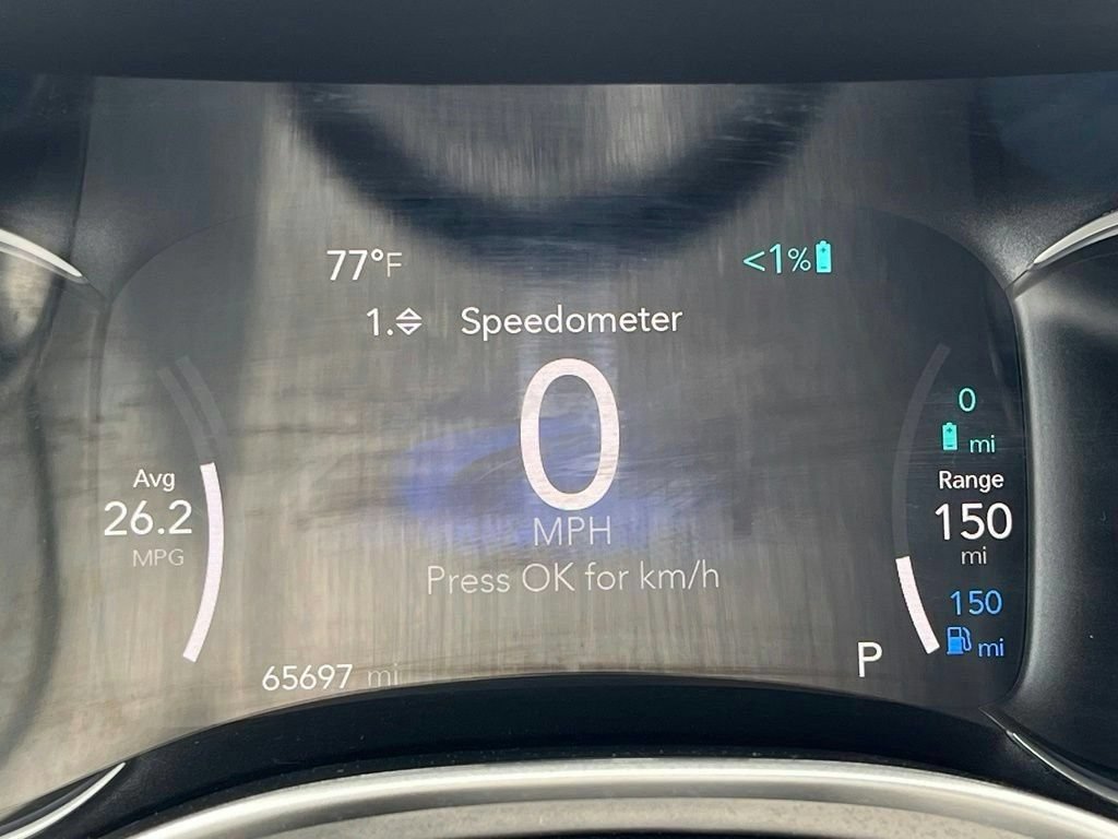 Used 2023 Chrysler Pacifica Touring-L FWD image 21
