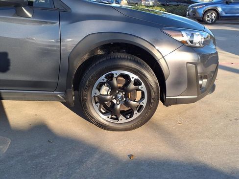 Certified 2023 Subaru Crosstrek 2.0i Premium image 27