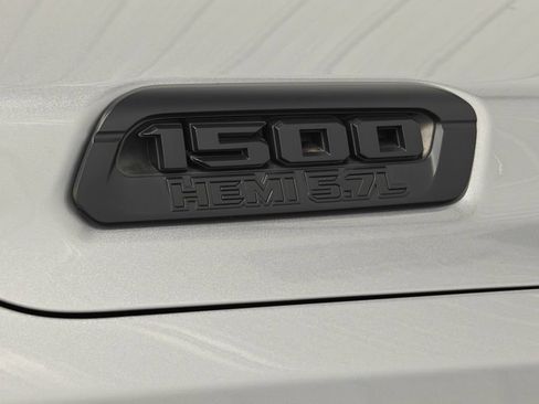 Used 2020 RAM 1500 Big Horn AWD/4WD image 50