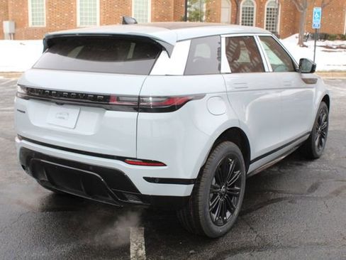 New 2026 Land Rover Range Rover Evoque Dynamic SE image 2