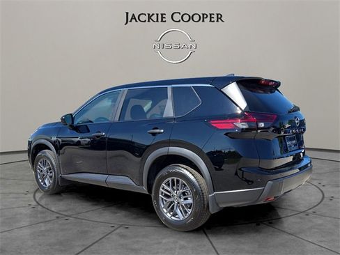 New 2026 Nissan Rogue S image 3