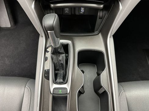 Used 2019 Honda Accord LX image 19