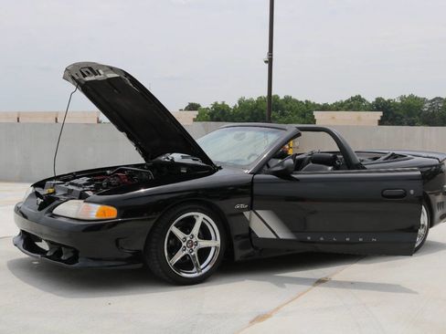 Used 1997 Ford Mustang GT RWD image 69