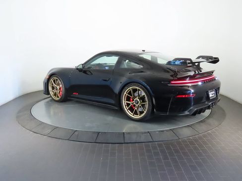 Certified 2026 Porsche 911 GT3 RWD image 3