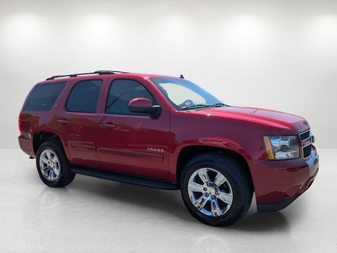 Used 2013 Chevrolet Tahoe LT image 3