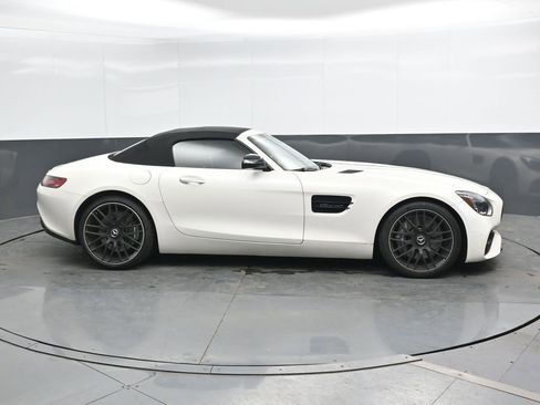 Used 2018 Mercedes-Benz AMG GT Roadster image 5