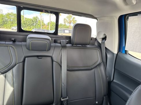 Used 2025 Ford Maverick Lobo image 20