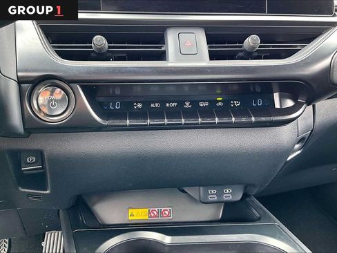 Certified 2025 Lexus UX 300h FWD w/ Accessory Package (Z1) image 32