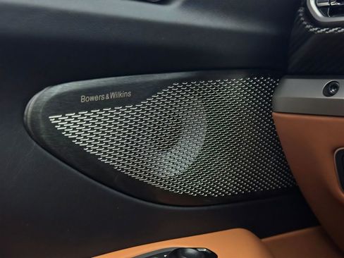 New 2026 Aston Martin V8 Vantage Roadster RWD image 16