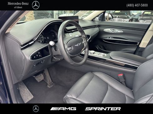 Used 2025 Genesis GV70 2.5T AWD/4WD image 11