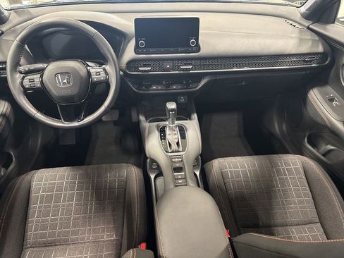 Used 2023 Honda HR-V Sport image 8