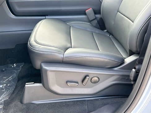New 2026 Ford Expedition Platinum w/ Driver's Package AWD/4WD image 14