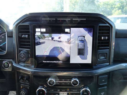 Used 2022 Ford F150 XLT w/ Equipment Group 302A High AWD/4WD image 17