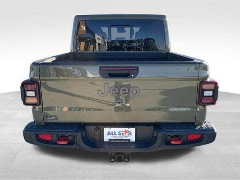 New 2025 Jeep Gladiator Rubicon image 7