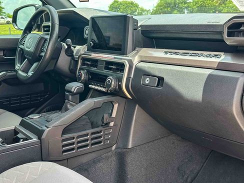 Used 2026 Toyota Tacoma SR5 RWD image 21