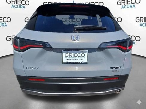 Used 2025 Honda HR-V Sport image 6