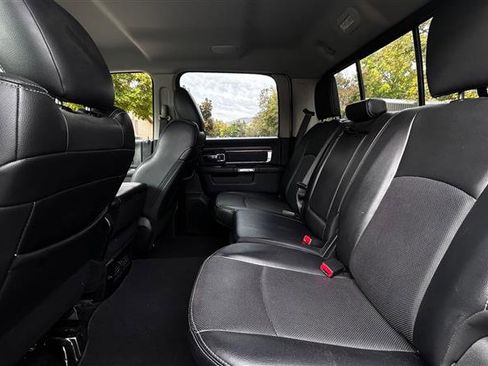 Used 2017 RAM 1500 Laramie image 14