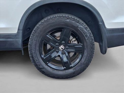 Used 2022 Honda Ridgeline Black Edition image 6