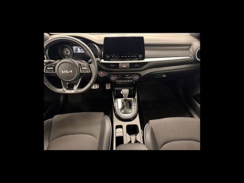 Used 2024 Kia Forte GT-Line w/ GT-Line Premium Package FWD image 13