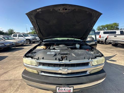 Used 2003 Chevrolet Suburban LS w/ LS Preferred Equipment Group RWD image 12