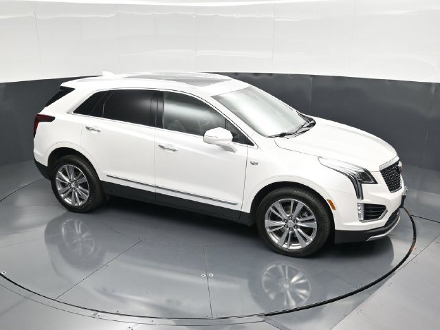 Used 2024 Cadillac XT5 Premium Luxury w/ LPO, Floor Liner Package AWD/4WD image 51