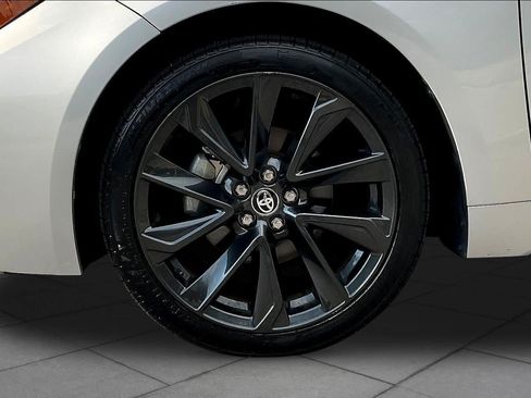 Used 2023 Toyota Corolla SE FWD image 11