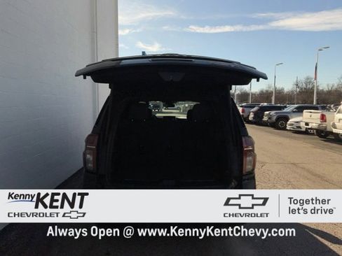 Certified 2024 Chevrolet Tahoe RST w/ Luxury Package image 8