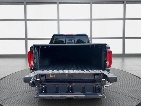 Used 2023 GMC Sierra 1500 SLT w/ SLT Premium Package AWD/4WD image 42