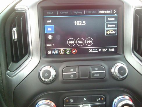 Used 2021 GMC Sierra 2500 Denali w/ Denali Ultimate Package image 18