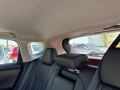 Used 2025 Acura ADX AWD image 12