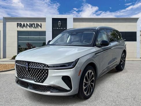 New 2026 Lincoln Nautilus Reserve AWD/4WD image 3