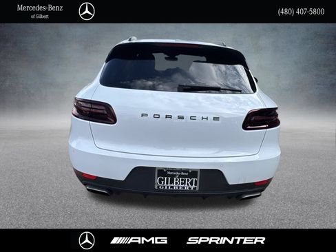 Used 2017 Porsche Macan AWD/4WD image 4