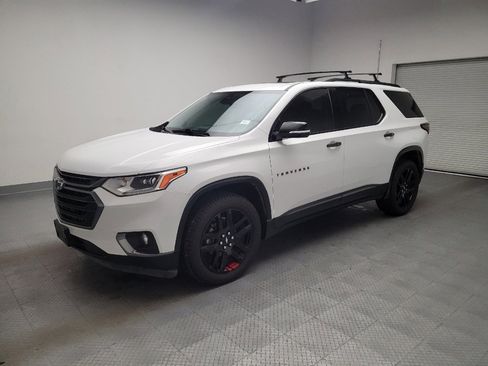 Used 2019 Chevrolet Traverse Premier w/ Redline Edition image 2